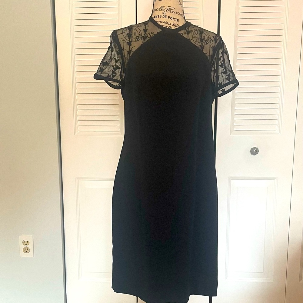 Donna Ricco Little black dress size 10.